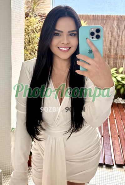 Mel, mulher que faz massagens eróticas em São Paulo
