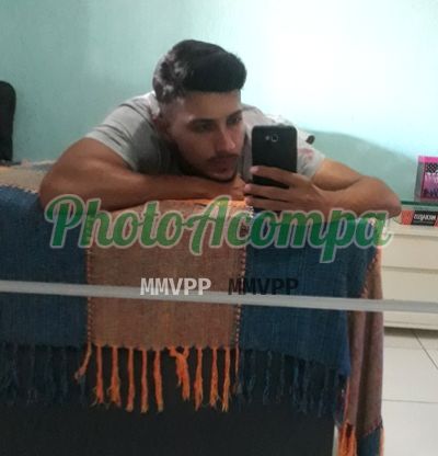 Jonathan, garoto de programa em Brasília