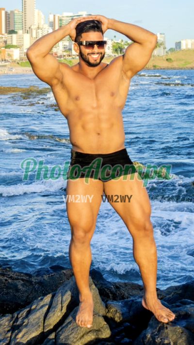 MaxwellXXL, garoto de programa na Consolação (SP)