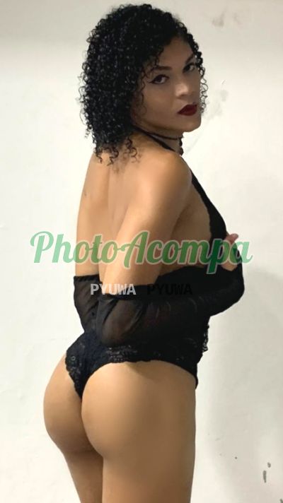Sther Angel, transex na Lapa (RJ)
