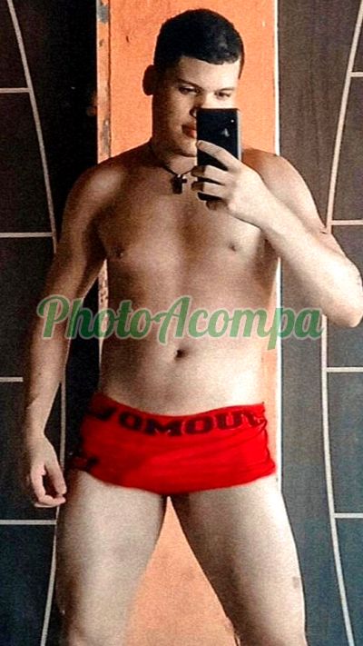 Victor, Garoto de programa em Recife