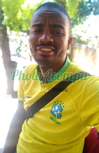 Ricardo, garoto de programa em Contagem