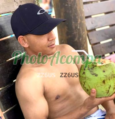 Yuri, garoto de programa na Zona Leste (SP)