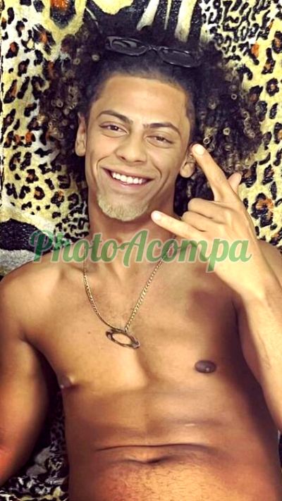 Surfista, garoto de programa em Duque de Caxias