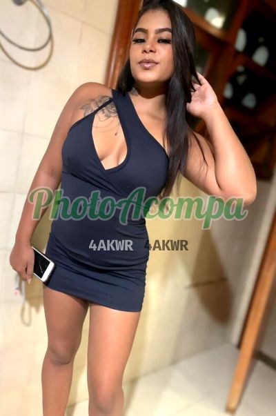Cíntia, escort no Guarujá
