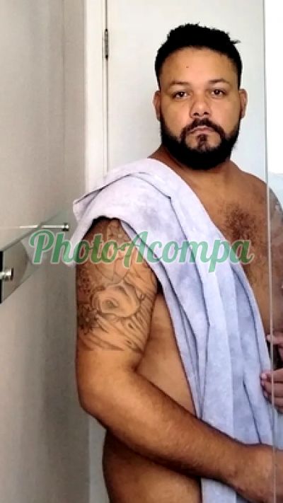 Hugo (11) 96725-4243, Homem que faz massagens eróticas em Barueri