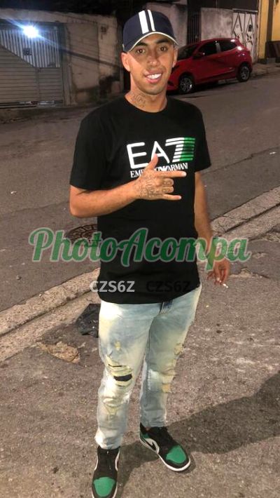 Jhow, garoto de programa em São Paulo