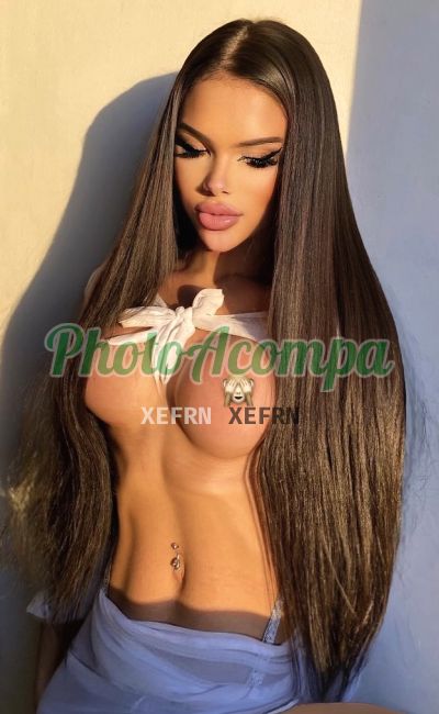 Agatha Pietra, travesti em Moema (SP)