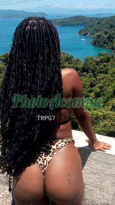 Larissa Bombom, escort em Nilópolis