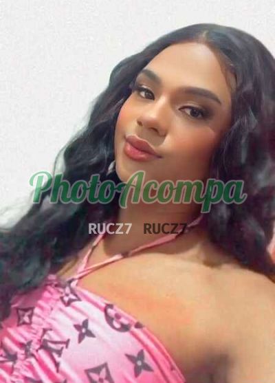 Vitória Nogueira, transex em Cambé