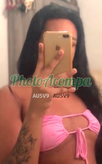 Nicolly, transex em Goiânia