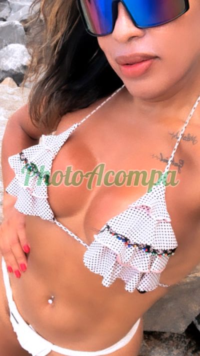 Cecília, trans na Barra da Tijuca (RJ)