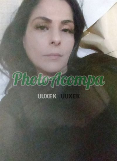 Simoni, garota de programa em Santos