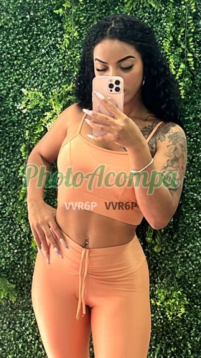 Lara Ayala, garota de programa em Copacabana (RJ)