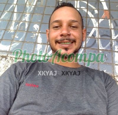 Vitor Sagaz, garoto de programa em Recife