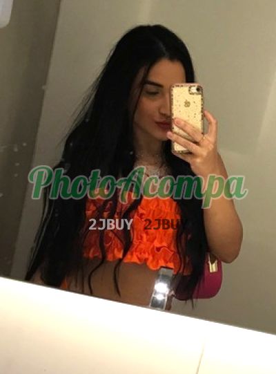 Hannah Cast, garota de programa em Brasília