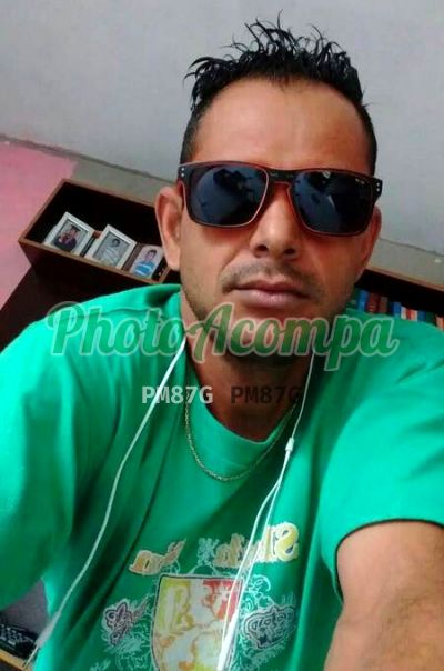 Nill, garoto de programa em Itaquaquecetuba