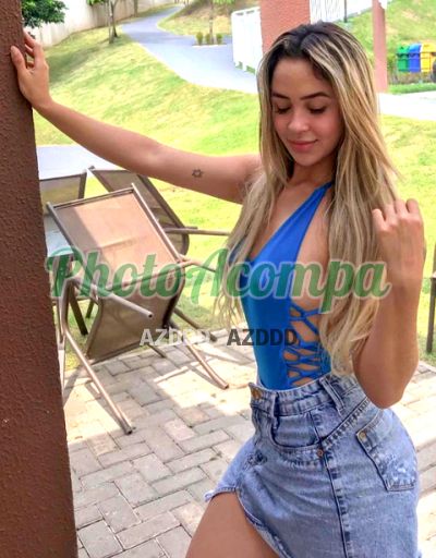 Clara, mulher que faz videochamadas e sexting