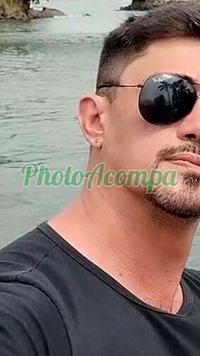 Don Ramon, Garoto de programa em Ubatuba