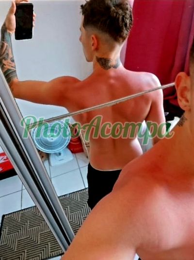 Vini, garoto de programa em Jundiaí