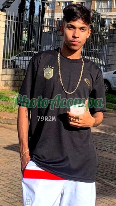 Vítor, garoto de programa no Centro (BH)