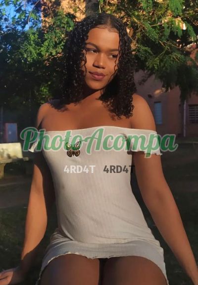 Vitória Fernandes, travesti em Recife