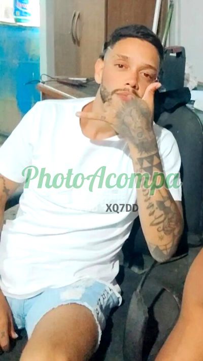 Emerraon gomes, garoto de programa em Duque de Caxias