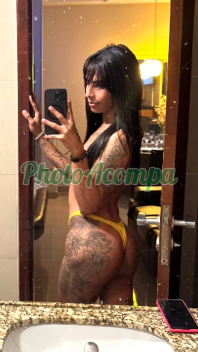 Luna, travesti em Fortaleza