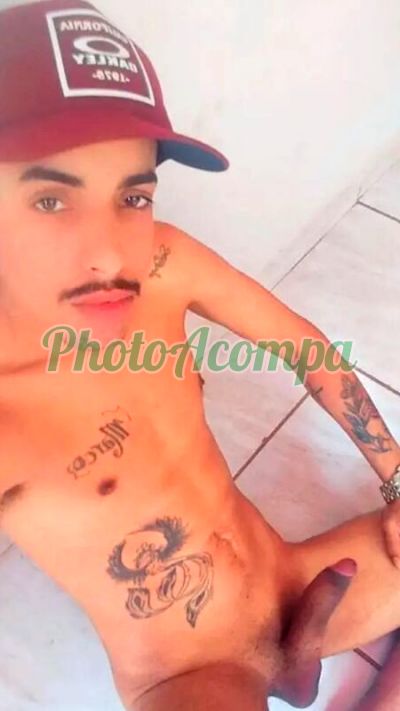 Maxwell, Garoto de programa em Porto Ferreira