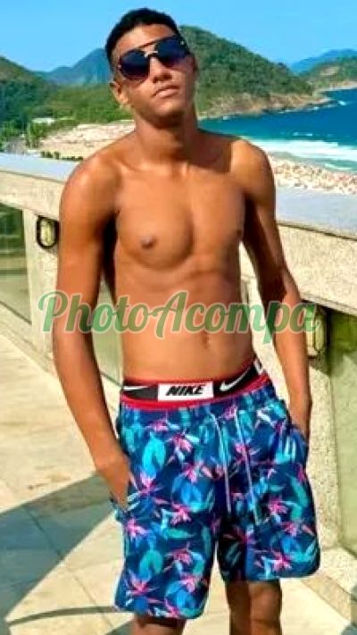 Kayky (21) 97967-8063, garoto de programa no Centro (RJ)