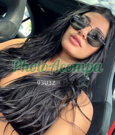 Laura Vasconcelos, acompanhante no Recreio dos Bandeirantes (RJ)