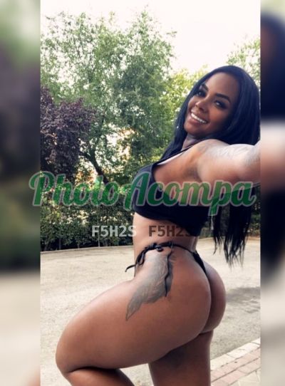 Molina, escort em Porto Alegre