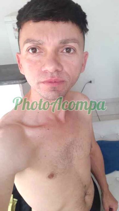 Ariel, garoto de programa em São Paulo