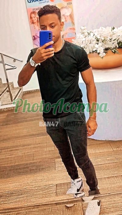 Douglas, garoto de programa em Florianópolis