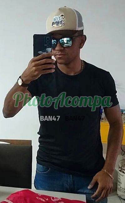 Douglas, garoto de programa em Florianópolis