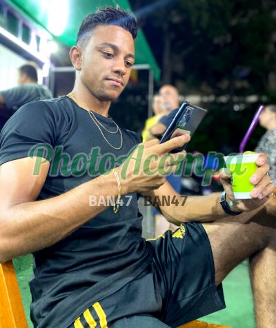 Douglas, garoto de programa em Florianópolis