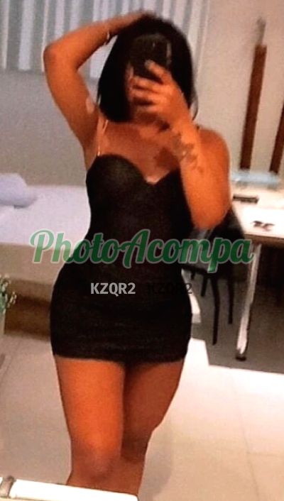 Luara Lins, transex em Jacarepaguá (RJ)
