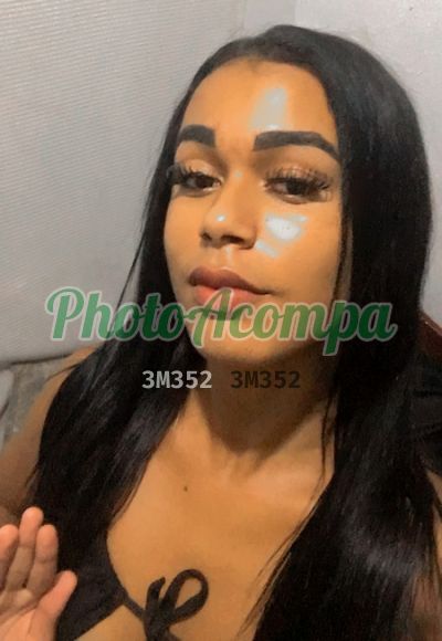 Vitória, travesti em Guaratingueta