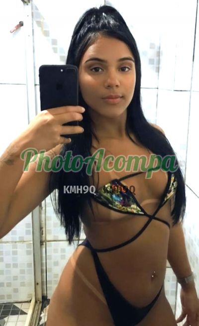Larissa, acompanhante em Santos