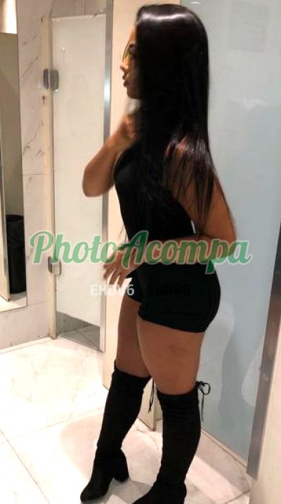 Natasha, escort no Guarujá