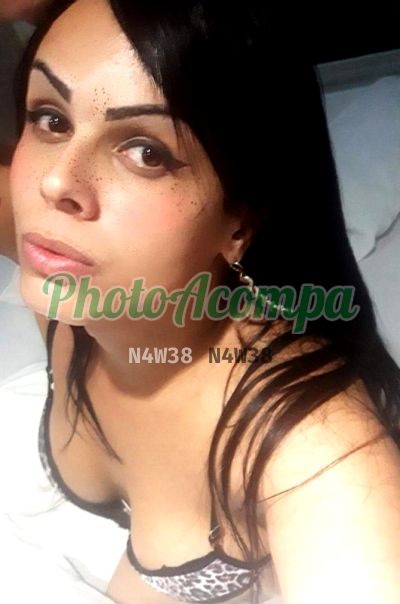 Nicole Britto, travesti em Santos