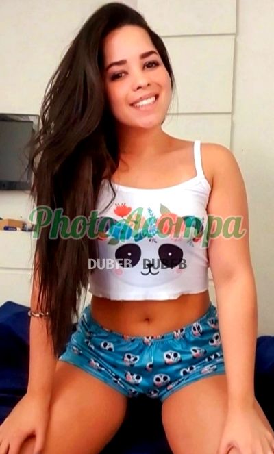 Ana Carolina, acompanhante em Teófilo Otoni