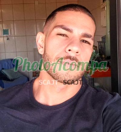 Catarinense Pentelhudo, garoto de programa na Zona Norte (RJ)