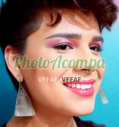 Victória, travesti que faz massagens eróticas em Porto Alegre