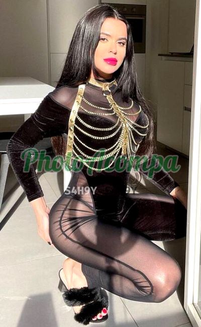 Bianca Basso, transex em Moema (SP)