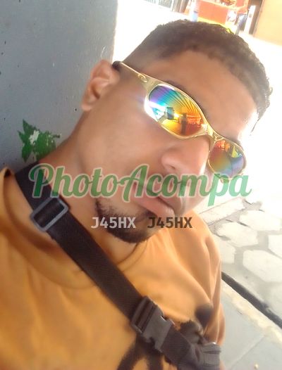 Vítor, garoto de programa em Recife