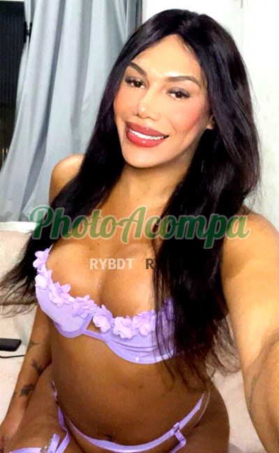 Brenda Bhalls, transex na Lapa (RJ)