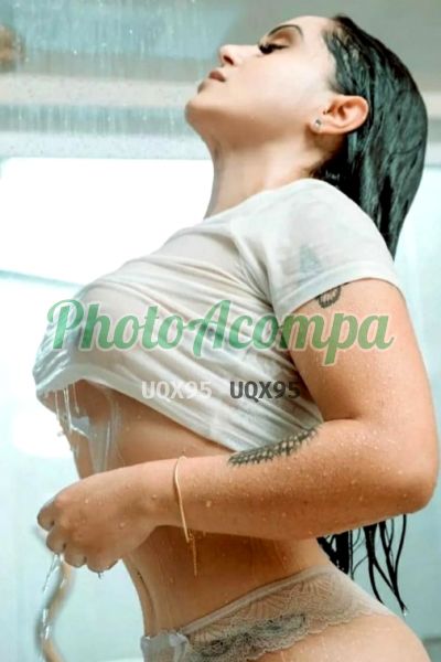 Emy, mulher que faz massagens eróticas em Curitiba