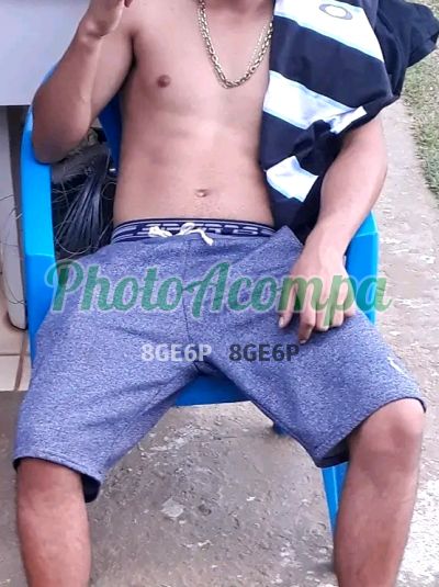 Tubarão, garoto de programa em Marília