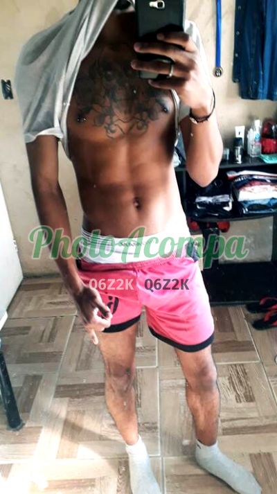 Bony, garoto de programa no Centro (Curitiba)